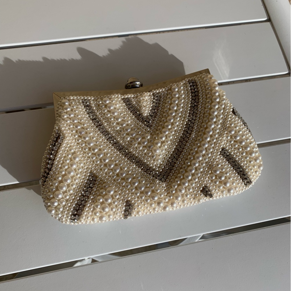 Charming Charlie RSVP faux pearls and rhinestones purse